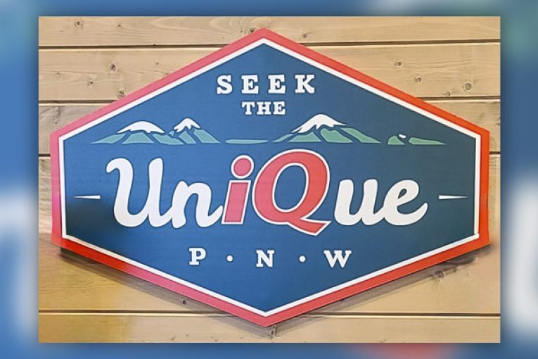 Five students receive scholarships from iQ Credit Union