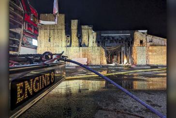 Vancouver Fire Department responds to vacant building blaze