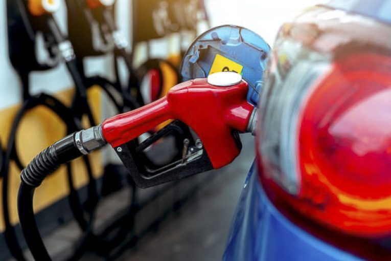 WA gas prices stabilize above $5 amid $919.5 million carbon tax windfall