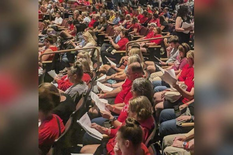 Camas schools to reopen Friday