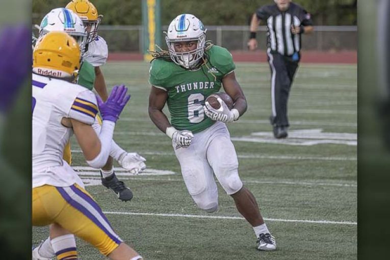 High school football: Milestone meeting between rivals Evergreen and Mountain View