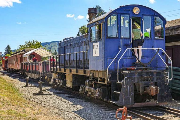 County seeks volunteers for Railroad Advisory Board