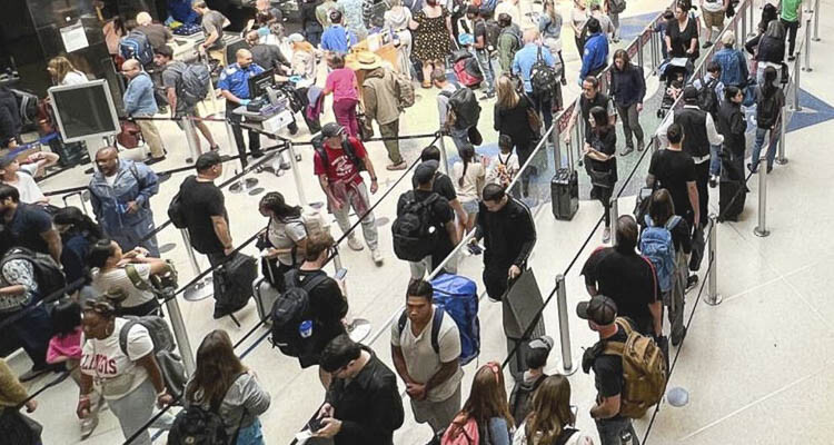 Projections call for 156,000 travelers on Wednesday, peaking at 158,000 travelers on Sunday, then declining to 148,000 by Monday.