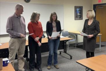 New and returning board members sworn in to Washougal School District Board of Directors