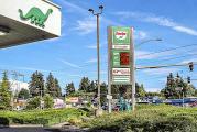 Gov. Inslee signs fuel tax enforcement bill into law