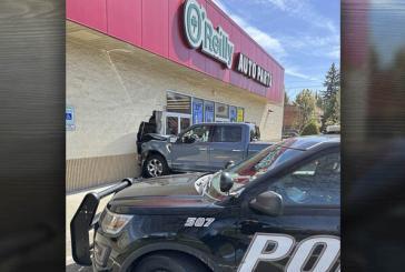 Vehicle crashes into O'Reilly Auto Parts in Battle Ground