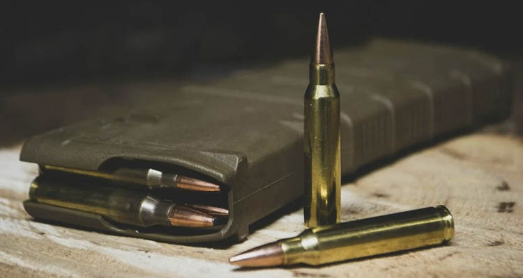 A judge in Cowlitz County briefly handed a victory to gun rights supporters in Washington before the state's highest court said not so fast.