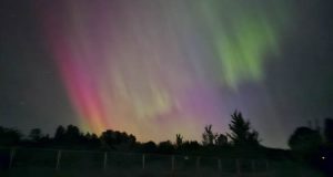 Reporter Paul Valencia saw the Northern Lights for the first time in his life, and he saw them without having to leave Clark County, experiencing the beauty of light in the sky.
