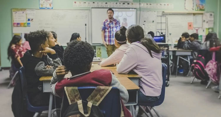 Charter schools in Washington state are doing a better job educating children in math and English Language Arts than traditional schools.