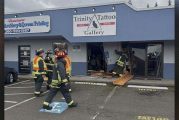 Car crashes into West Vancouver building