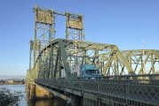 IBR official remains confident in $2.1B in federal funding for I-5 bridge replacement