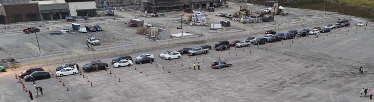 At 1 a.m., there were 17 cars in line, and by sunrise, that number had more than doubled, as folks lined up to be among the first In-N-Out customers at Washington’s first In-N-Out Burger location in Ridgefield. Photo courtesy Steve Mathis