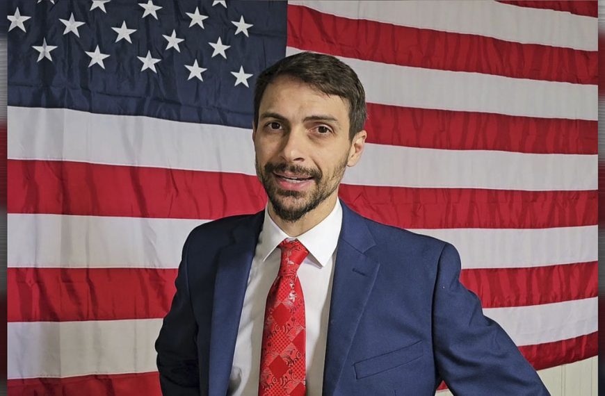 Vancouver mayoral candidate Justin Forsman denounces Mayor Anne McEnerny-Ogle’s leadership, citing debt, crime, and policy failures. He pledges to restore forums, cut taxes, and fight for community accountability.