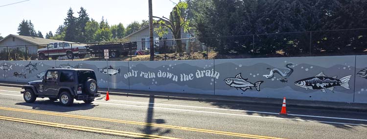 A mural was dedicated to the public along NE 117th Street near Klineline Pond and Salmon Creek on Saturday. Photo by Paul Valencia
