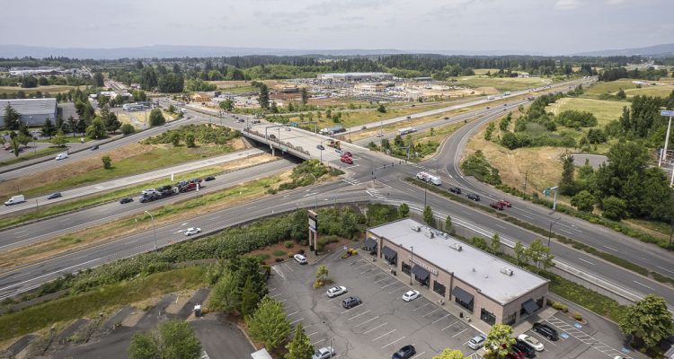 Southbound I-5 near Ridgefield will see lane closures Sept. 25 as WSDOT repairs damaged guardrail, with delays expected from 8:30 a.m. to 3:45 p.m.