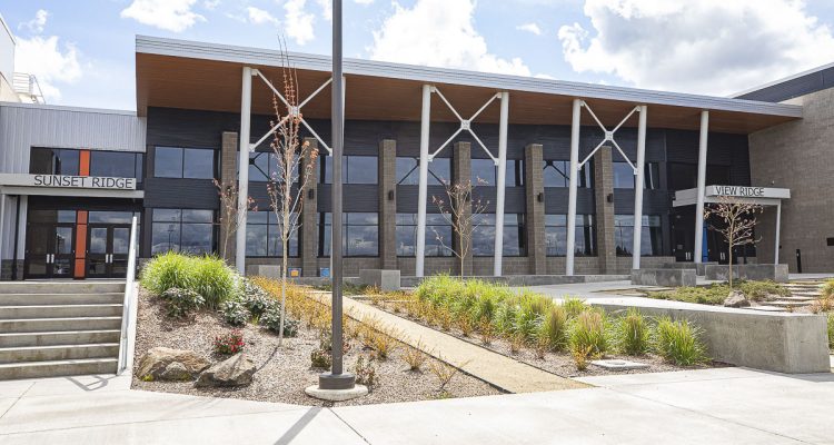 Ridgefield School District approved a shift to a K–5 model starting in 2026–27, naming Todd Graves and Stephanie Goad to lead the new Sunset Ridge Elementary.