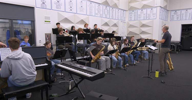 Mountain View High School’s Jazz Band I was selected to perform at the 79th Annual Midwest Clinic in Chicago, a major honor recognizing student musicians’ excellence and dedication.