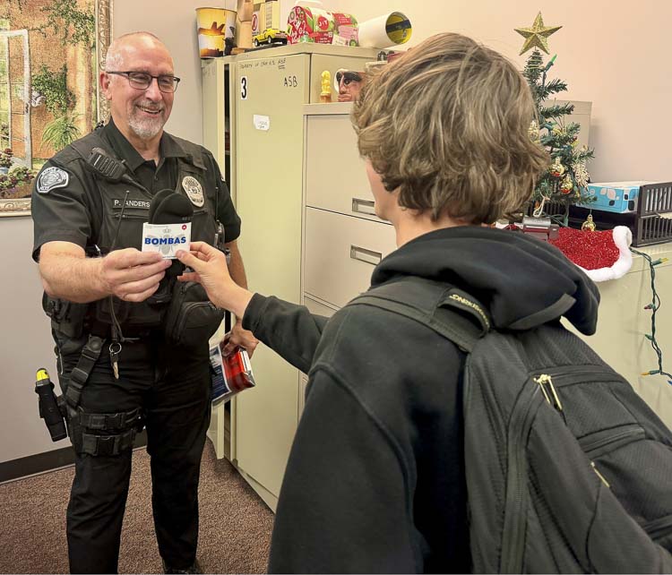 BGPD Officer Anderson and student. Photo courtesy city of Battle Ground