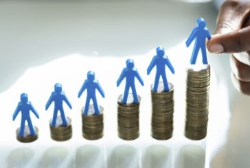 Opinion: After a year of high minimum wages, a new report shows workers are working less and earning less