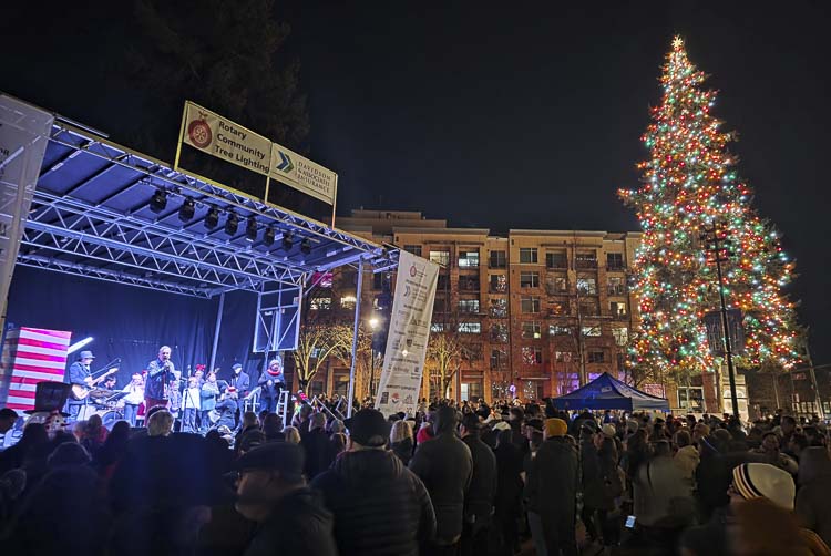 A large crowd gathered at Esther Short Park on Friday to witness the ligthing of the community Christmas Tree in Vancouver. Photo by Paul Valencia