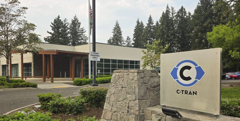 A committee approved a 4-3-2 board structure with conditions on light rail funding and district representation amid concerns about legality and small city influence.