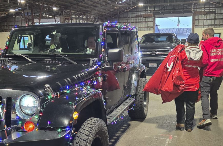 Hundreds of volunteers joined Santa’s Posse to deliver toys and food to 1,500 families across Clark County, continuing a long-running holiday tradition rooted in community service.