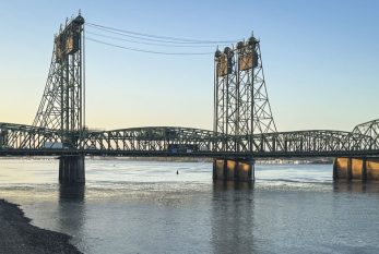 Opinion: Crossing the mighty Columbia River is getting mighty expensive