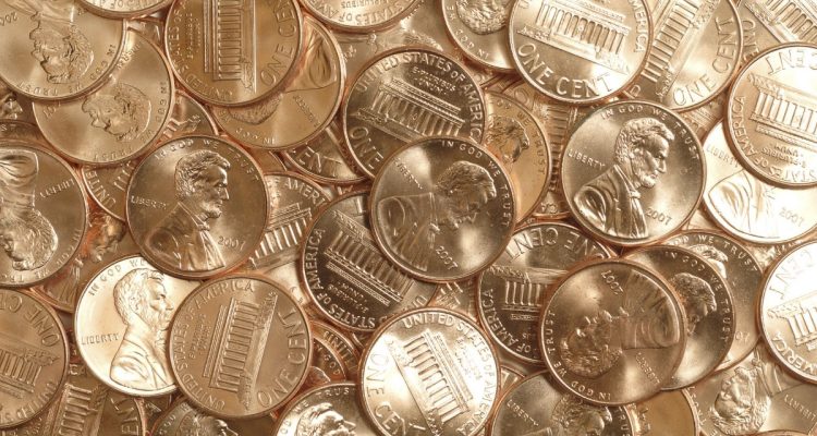 Washington lawmakers are considering legislation that would require cash purchases to be rounded to the nearest nickel as pennies are phased out.