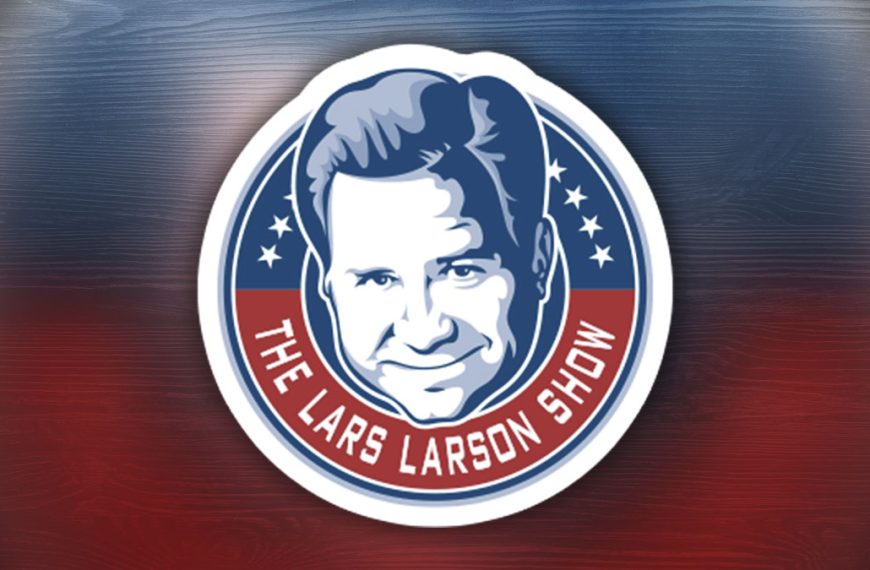 Lars Larson argues that school officials in Longview failed to follow mandatory reporting laws after allegations of rape at Mark Morris High School.