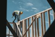 Opinion: Study shows 2025’s record tax increases reduce Washington’s GDP growth and worker pay
