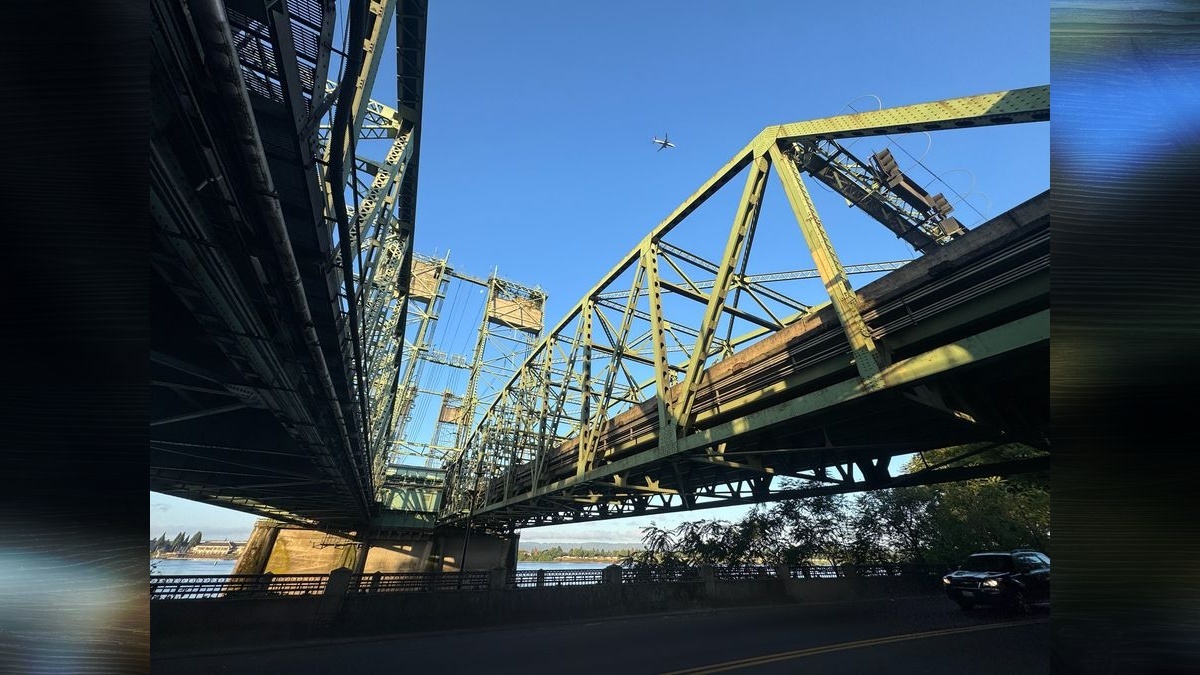 Council wants light rail extended beyond waterfront to connect with C-TRAN at Library Square station.