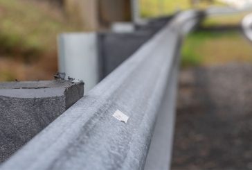 Plan for overnight delays on I-205 near Salmon Creek for guardrail repairs Saturday