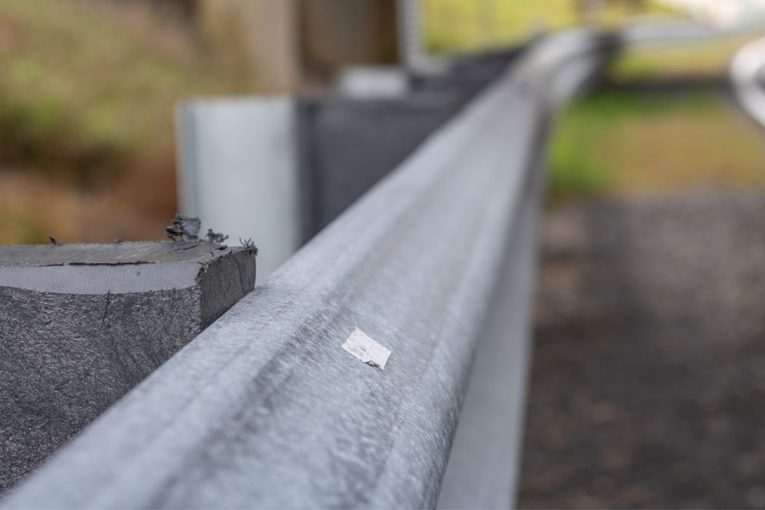 Plan for overnight delays on I-205 near Salmon Creek for guardrail repairs Saturday