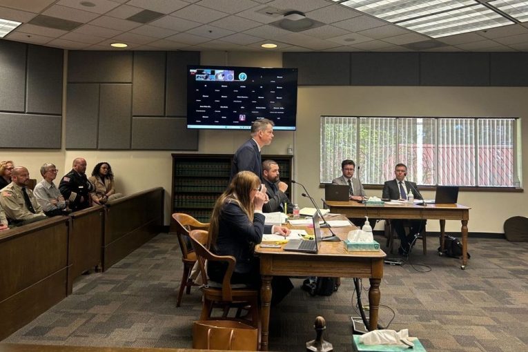 Judge blocks Washington’s new sheriff standards law