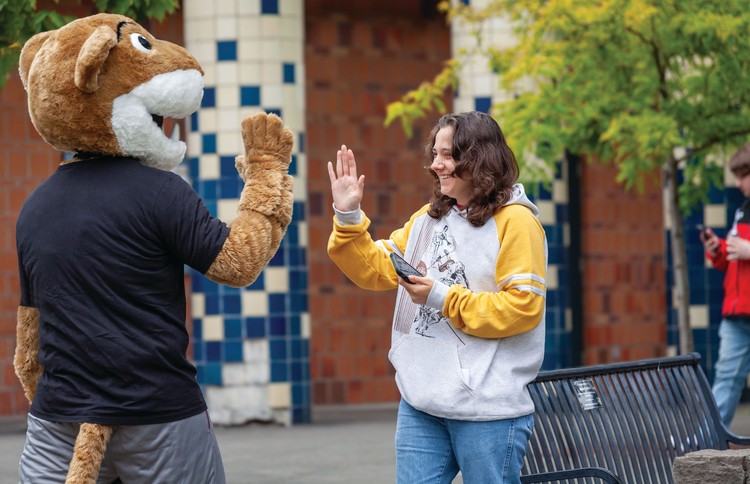 WSU Vancouver's free Preview Day on May 14 connects prospective students with admissions counselors, financial aid experts, and current Cougs.