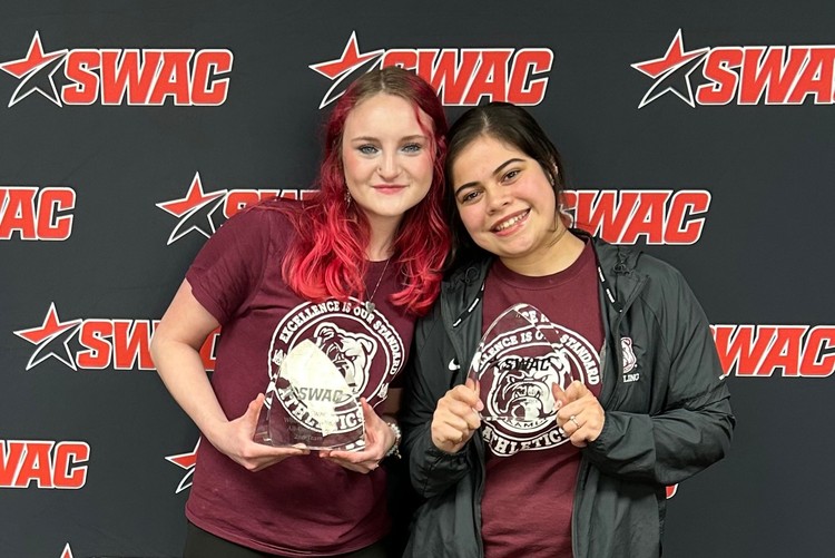 Fort Vancouver and Hudson's Bay grads helped Alabama A&M win its first conference bowling title in 12 years.