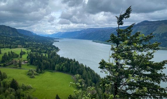Lower Columbia River and Beacon Rock.