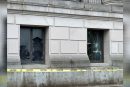 Man arrested after shattering 13 windows at WA Capitol, authorities say