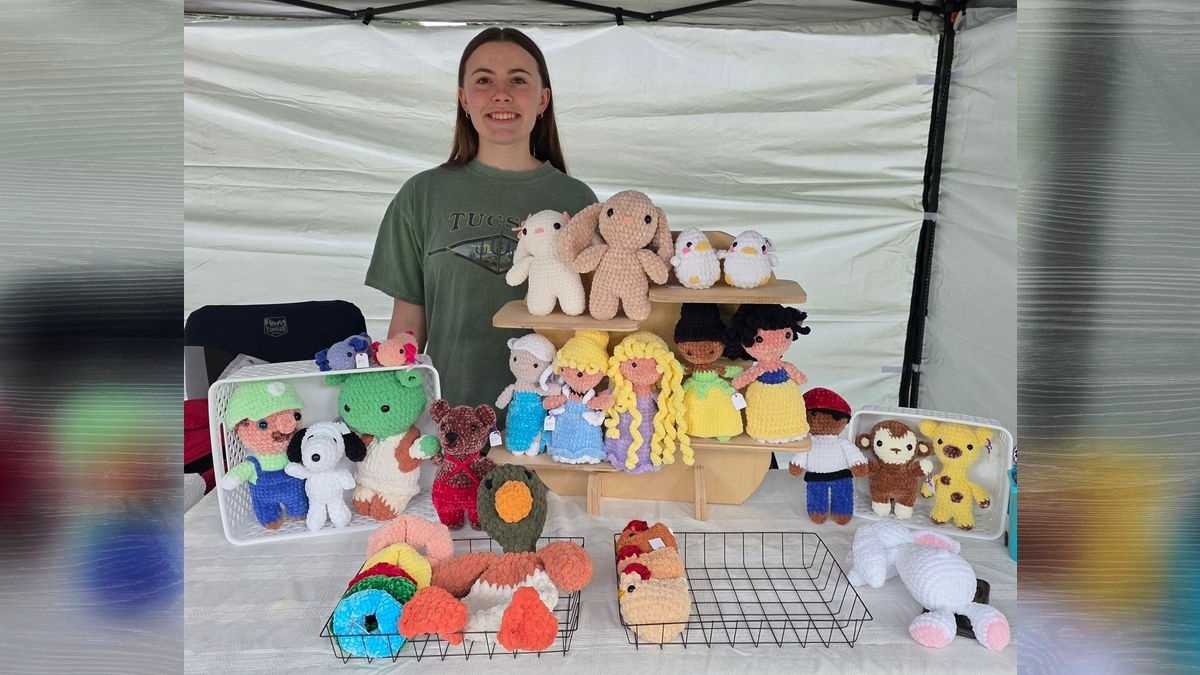 175 booths and 300 small businesses, all run by teens and children, filled Esther Short Park for Lemonade Day Junior Market.