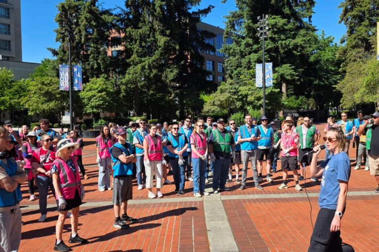 Pick It Up, Vancouver holds another event for volunteers to pick up litter in downtown