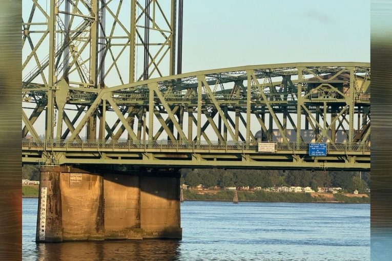 Opinion: Legislators demand two auxiliary lanes and challenge light rail plans for I-5 Bridge Replacement