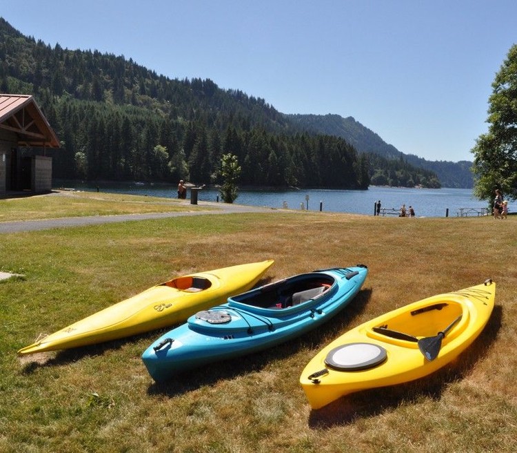 PacifiCorp must balance water between three reservoirs to protect salmon and steelhead under federal license terms.