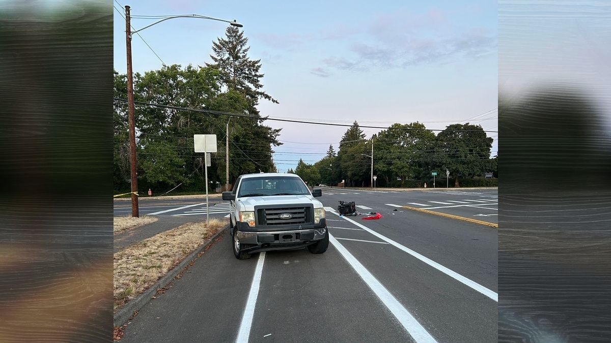 Vancouver Police investigate fatal collision A 74-year-old man in a motorized wheelchair died after a pickup truck struck him in a Vancouver intersection Wednesday evening.